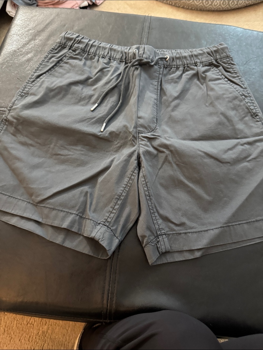 American Eagle Outfitters Men's Charcoal Gray Hybrid Drawstring Shorts